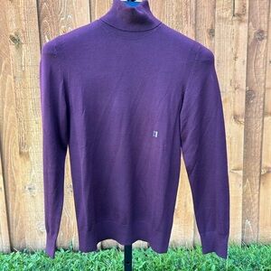 NWT Express Men’s XS Turtleneck Maroon